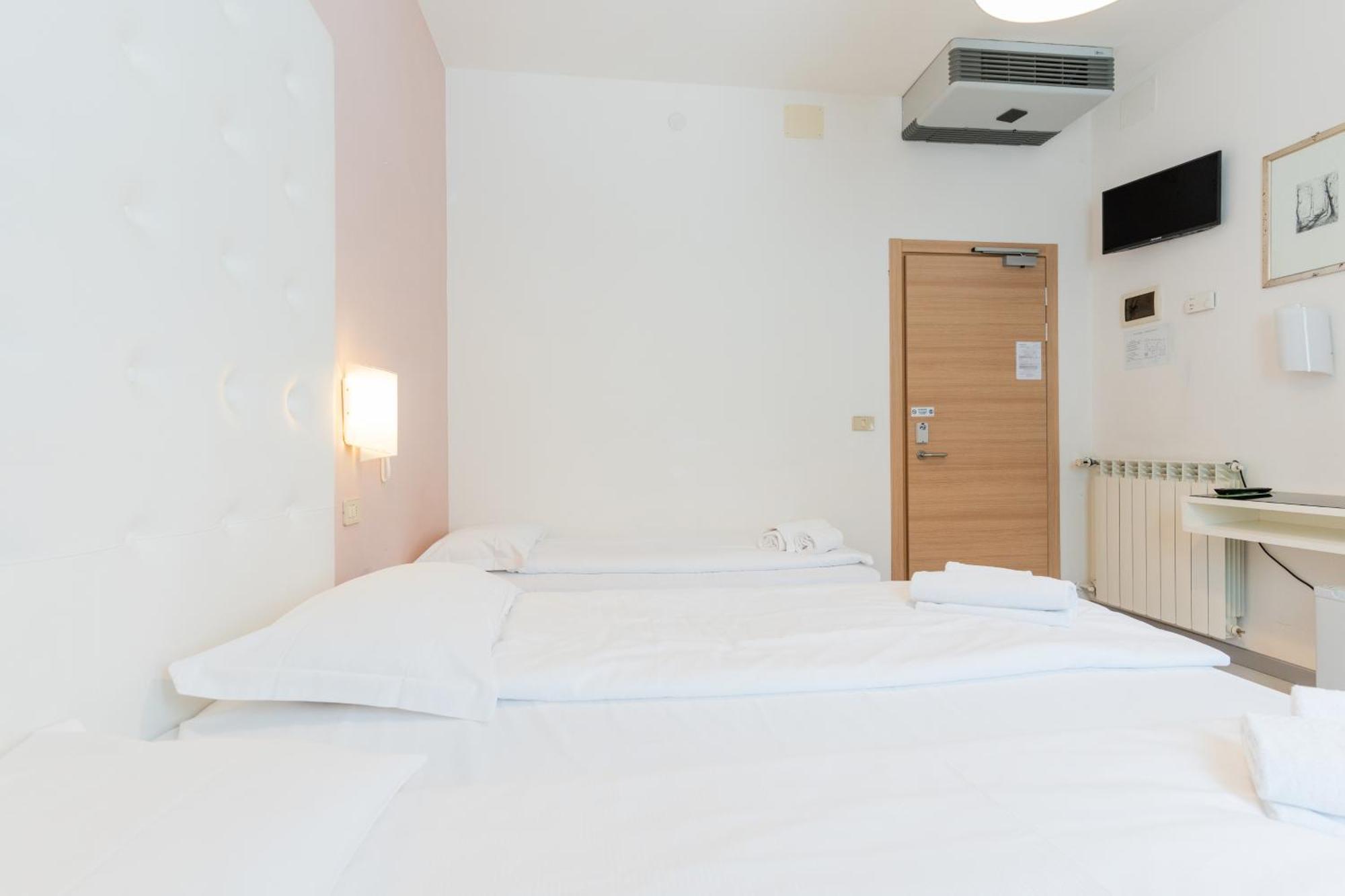 Hotel Regina Caorle Szoba fotó