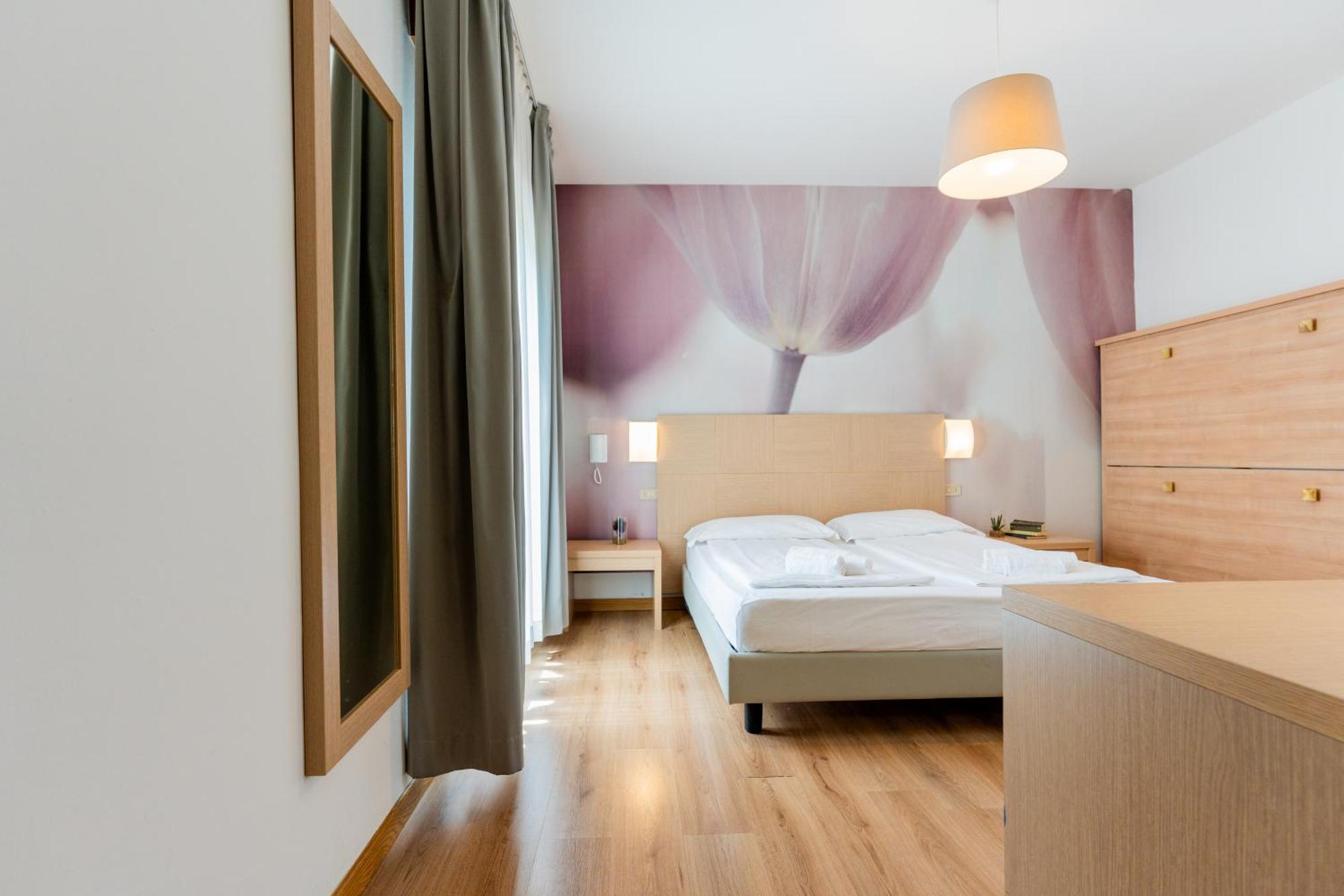 Hotel Regina Caorle Kültér fotó